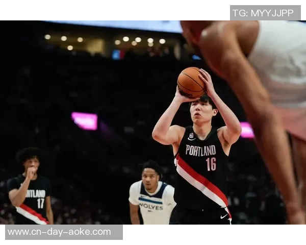 正负值+2！杨瀚森低开高走！下半场回暖攻守吊打伊迪，多方位前进